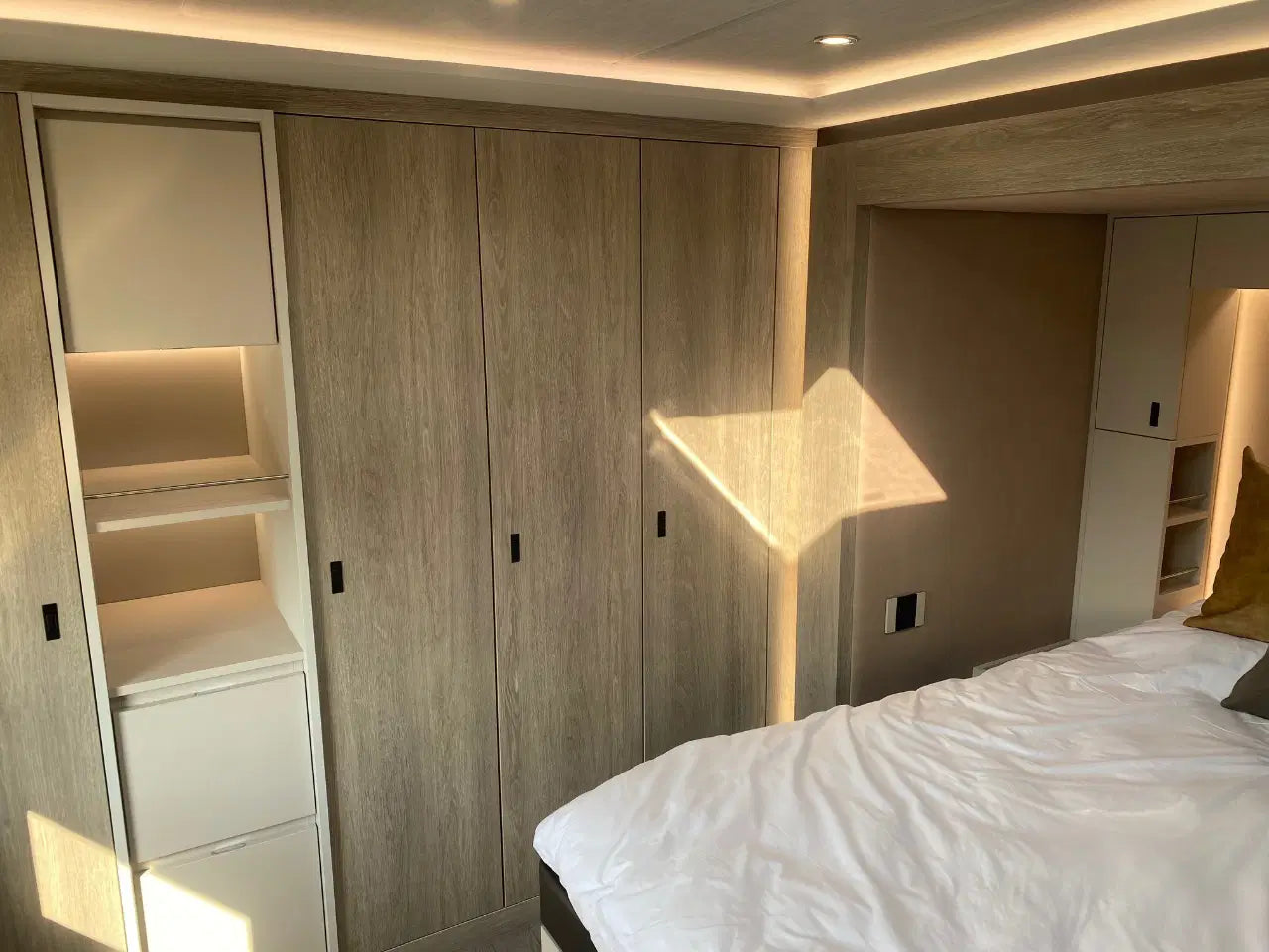 Scania S500 STX – luxe camper met 3 uitschuifbare modules